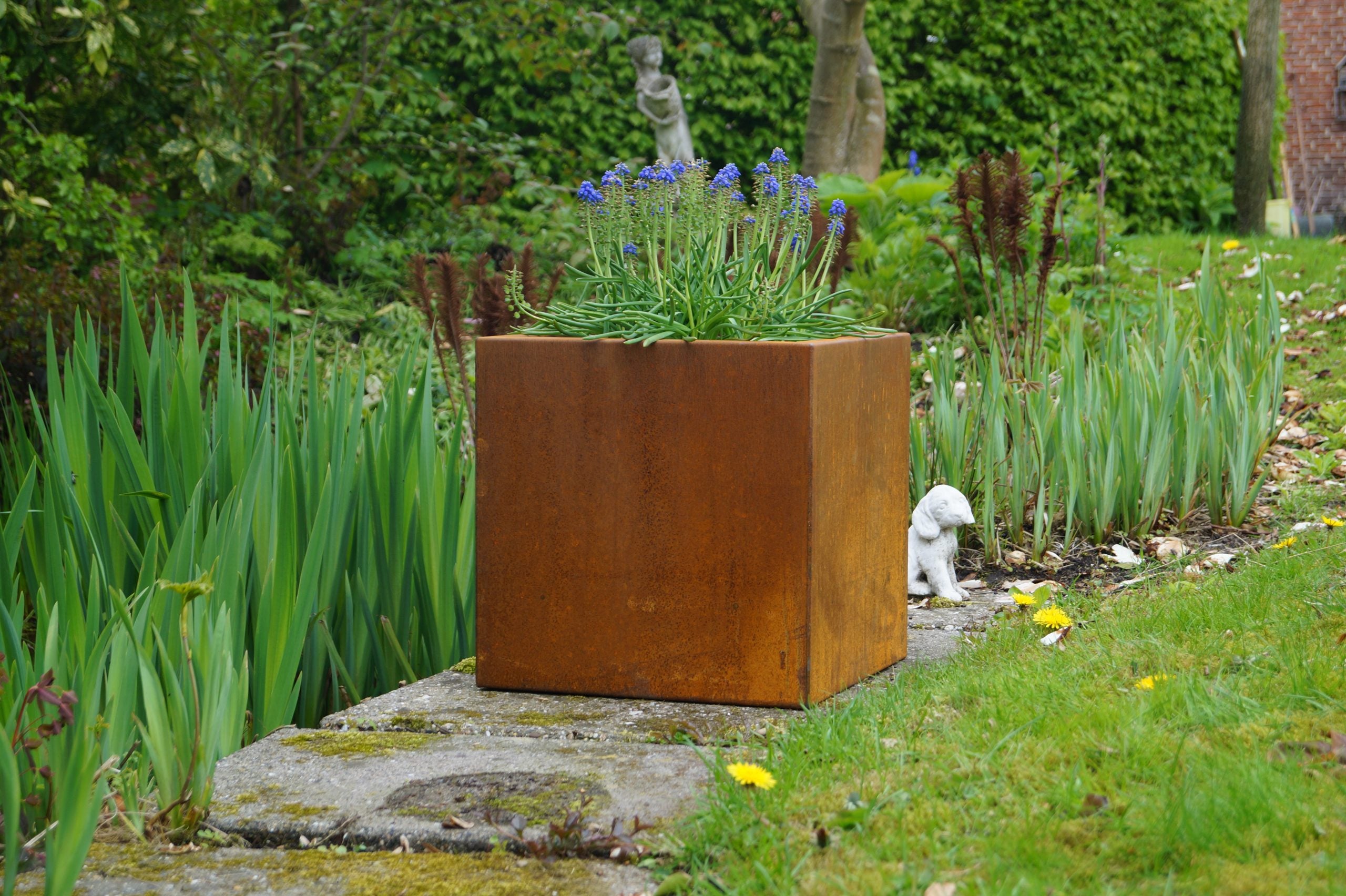 Vidt Flora Square